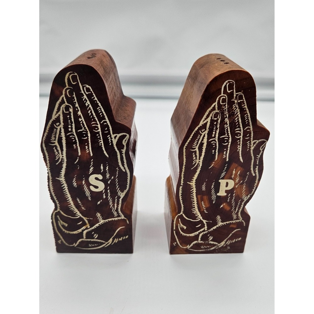 Praying Hands Wooden Salt Pepper Shakers Set Vintage Cumberland Falls Corbin KY